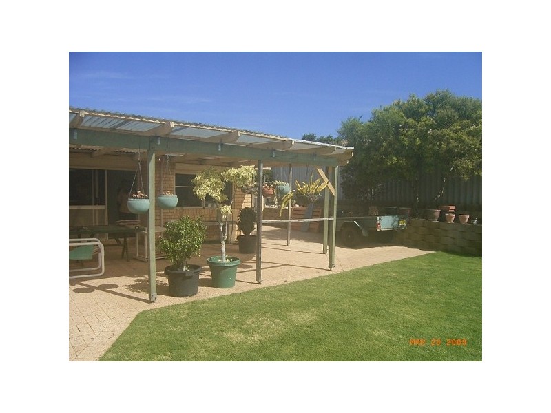 6 Lawrie Court, Clarkson WA 6030