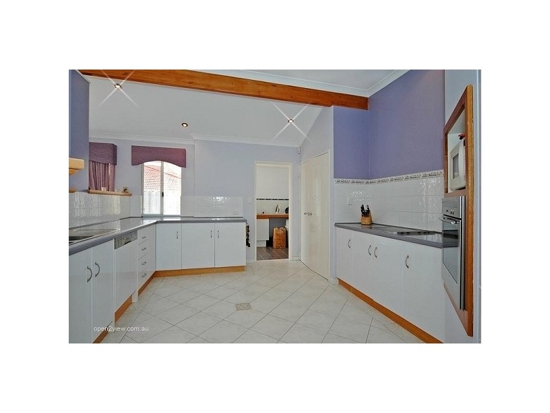 8 Clarion Pass, Quinns Rocks WA 6030