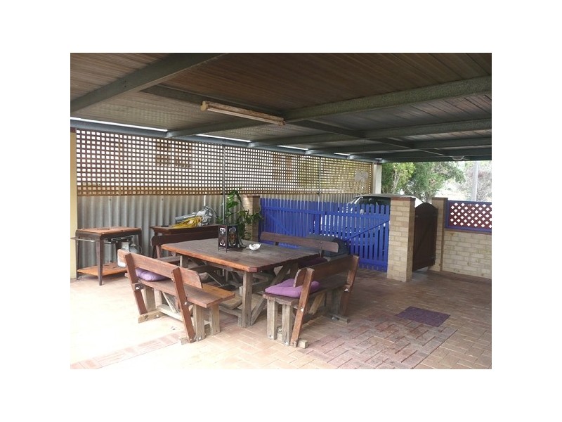 13 Yulgering Road, Calingiri WA 6569