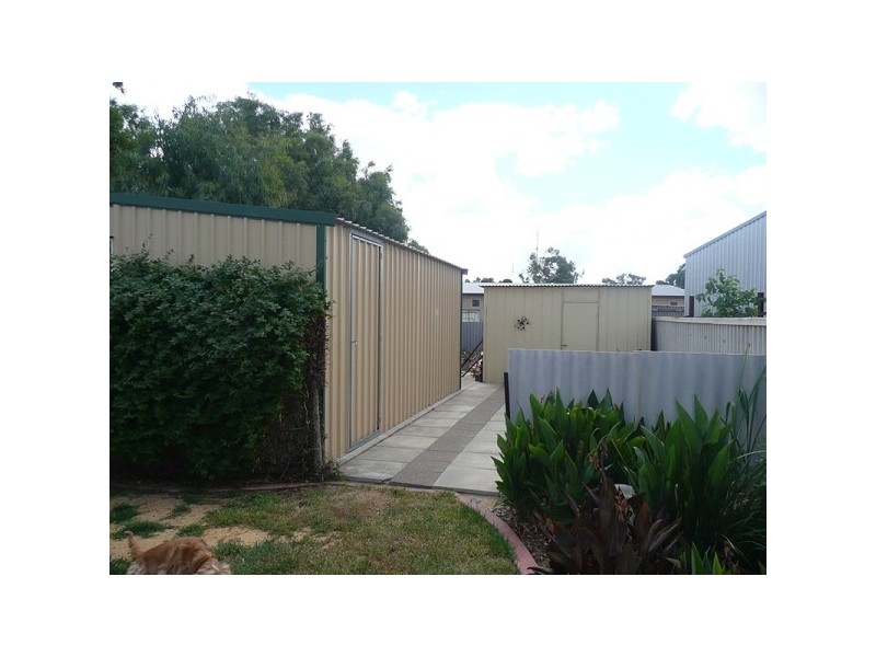 13 Yulgering Road, Calingiri WA 6569