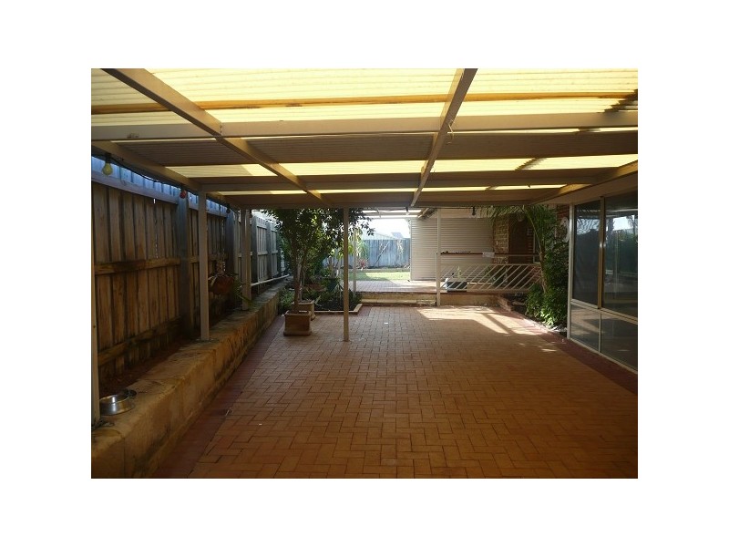 12 Maltara Loop, Quinns Rocks WA 6030