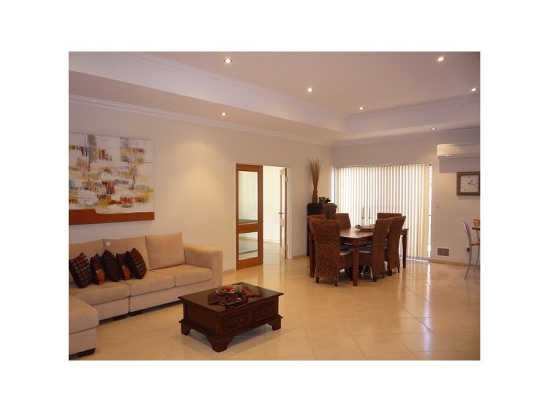 28 Liberty Drive, Clarkson WA 6030