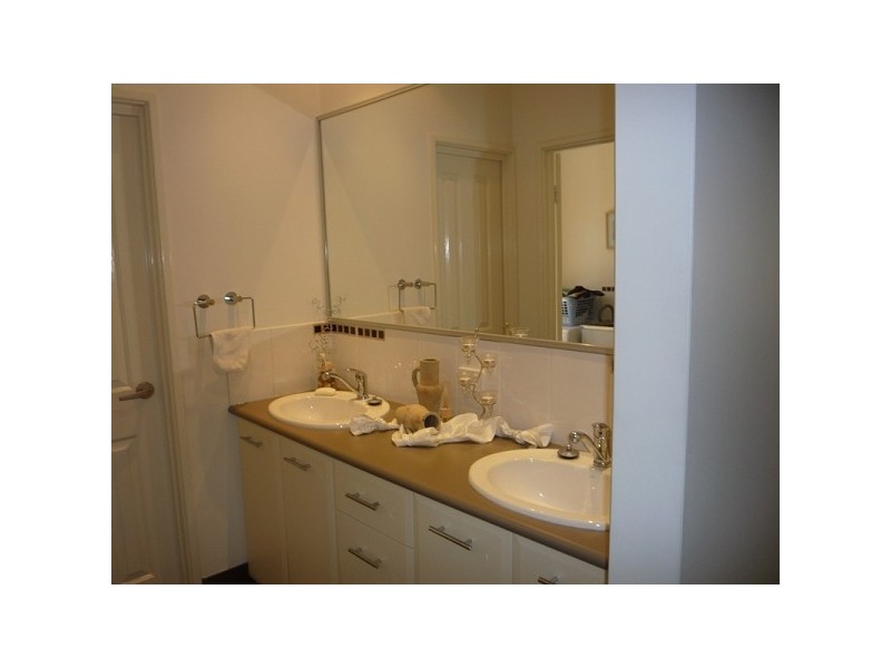 28 Liberty Drive, Clarkson WA 6030