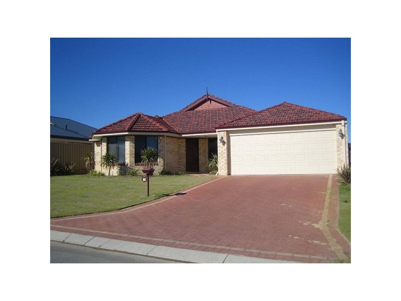 14 Hapuna Street, Butler WA 6036