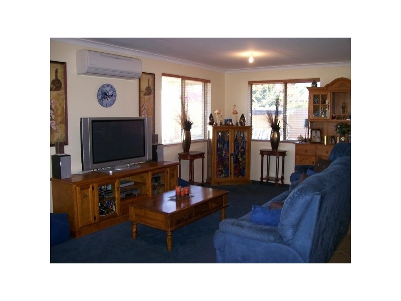 14 Huon Place, Merriwa WA 6030