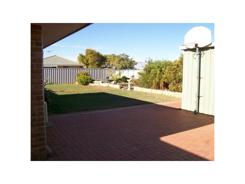 14 Huon Place, Merriwa WA 6030