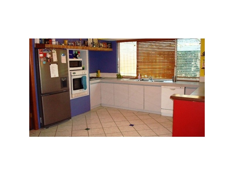 6 Harcus Retreat, Merriwa WA 6030