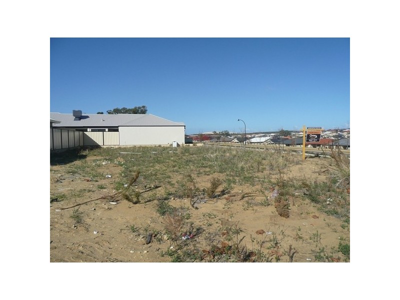 2 Hacienda Drive, Clarkson WA 6030