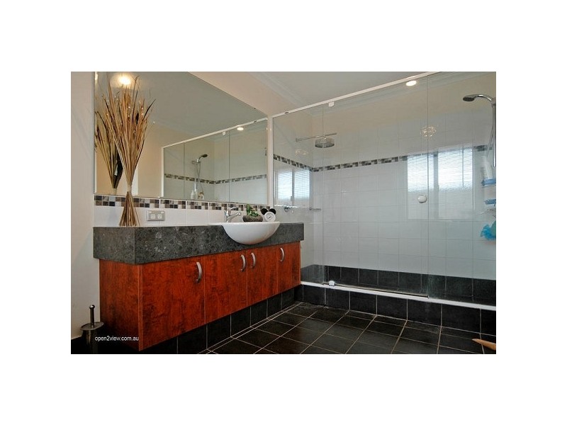 132 Ocean Keys Boulevard, Clarkson WA 6030