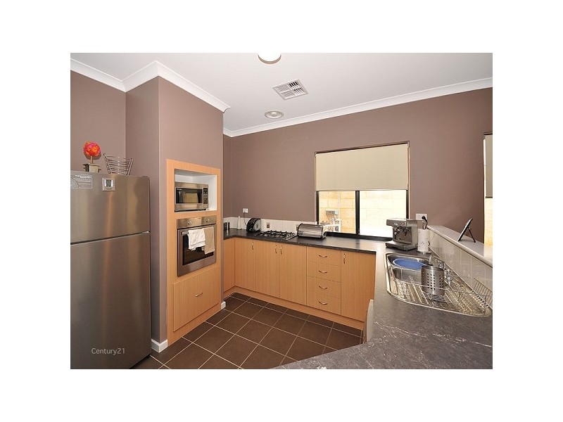 38 Riverlinks Drive, Clarkson WA 6030