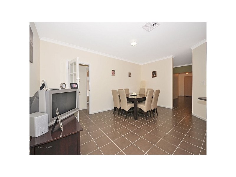 38 Riverlinks Drive, Clarkson WA 6030