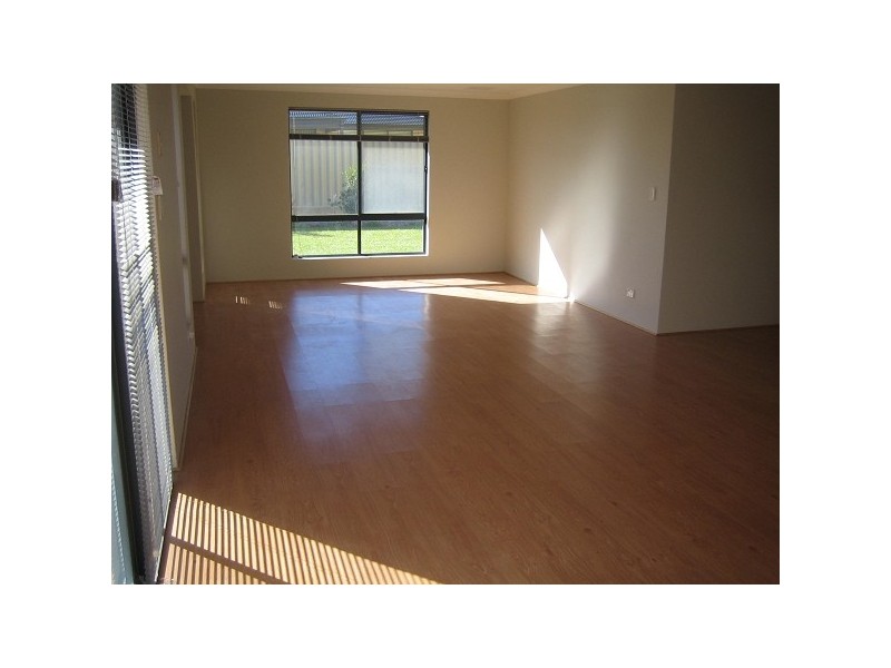 21 Skerries Way, Ridgewood WA 6030