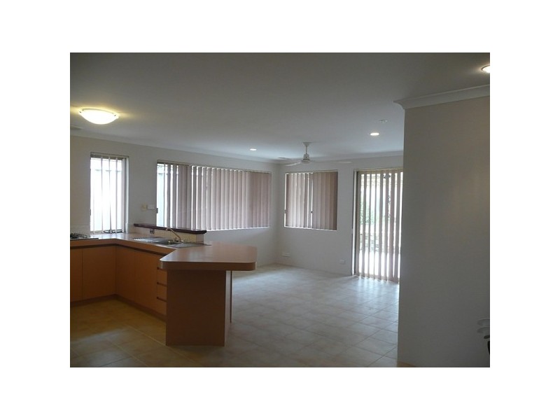 18 Kalix Elbow, Merriwa WA 6030