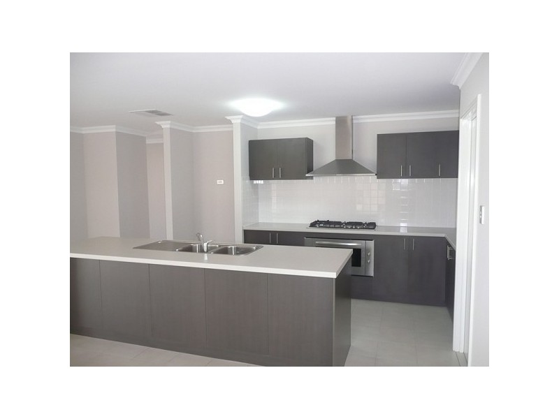 3 Granite Place, Yanchep WA 6035