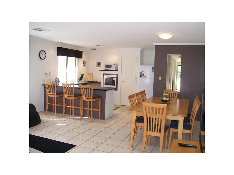 58 Mulgrave Loop, Mindarie WA 6030