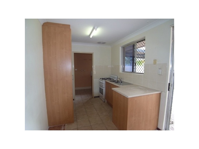 27 Siren Road, Heathridge WA 6027