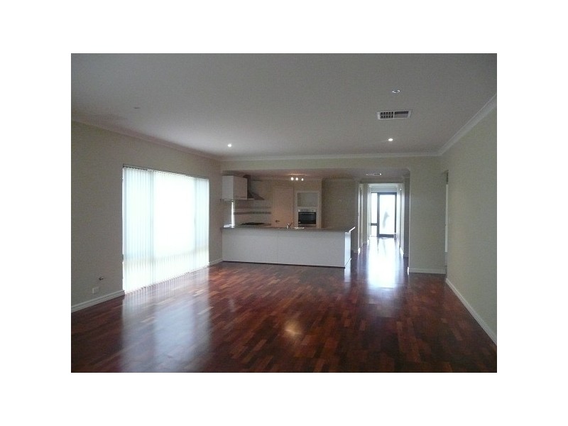 9 Dulles Way, Clarkson WA 6030