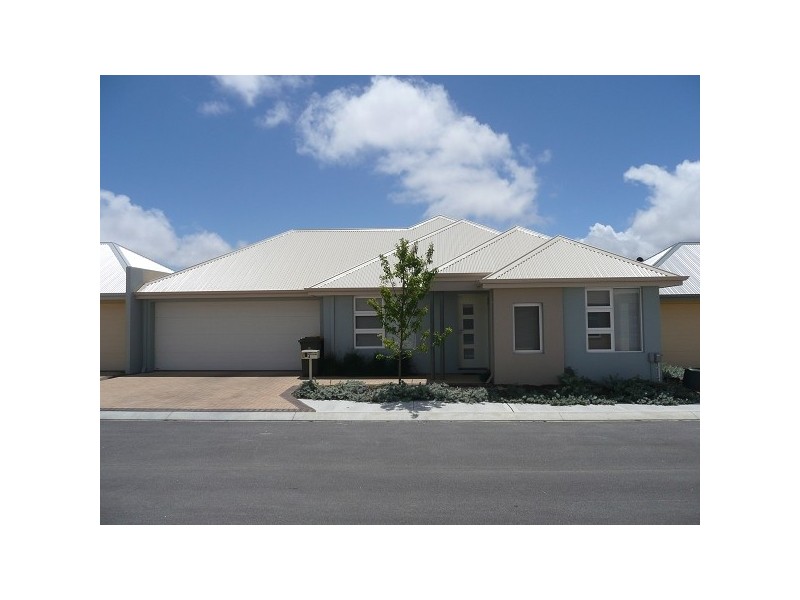 4 Emerson Turn, Clarkson WA 6030