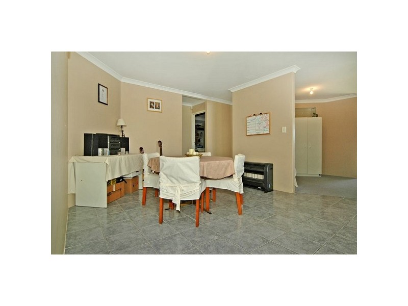 121 St Barnabas Boulevard, Quinns Rocks WA 6030