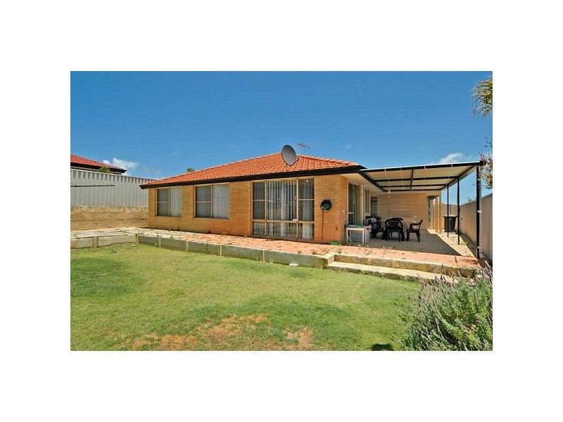 121 St Barnabas Boulevard, Quinns Rocks WA 6030