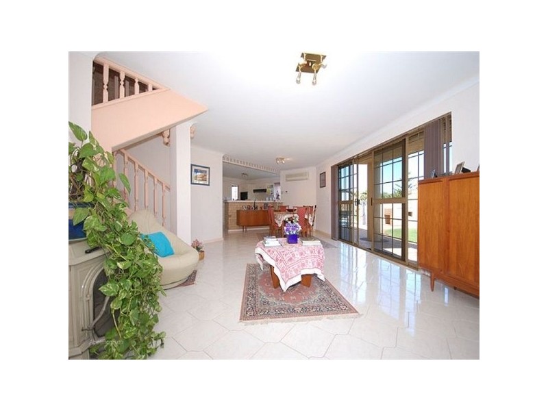 138 Southern Cross Circle, Ocean Reef WA 6027