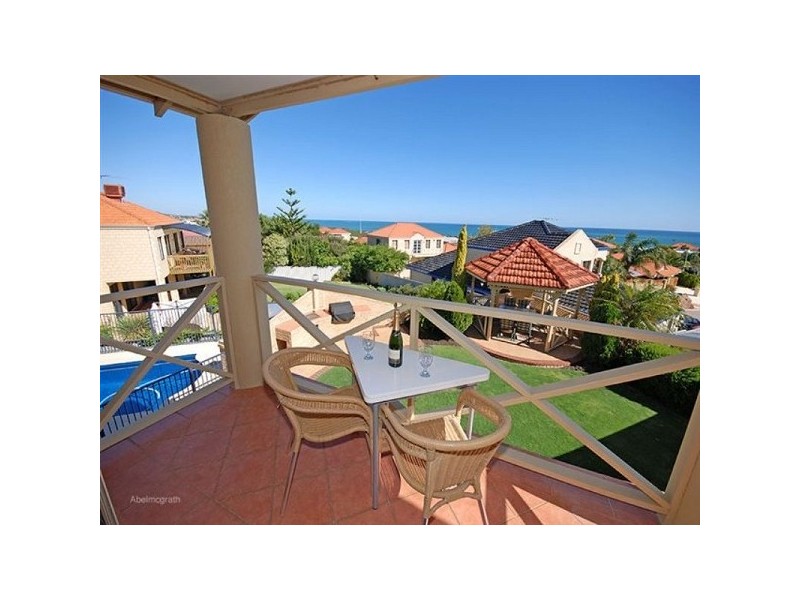 138 Southern Cross Circle, Ocean Reef WA 6027