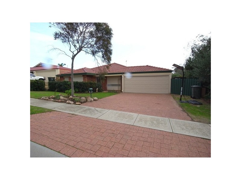 109 Roxburgh Circle, Kinross WA 6028