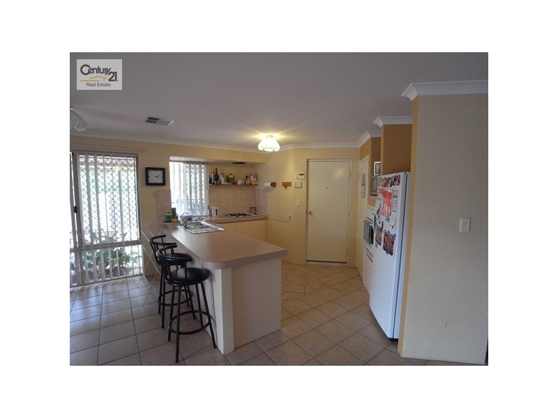 109 Roxburgh Circle, Kinross WA 6028