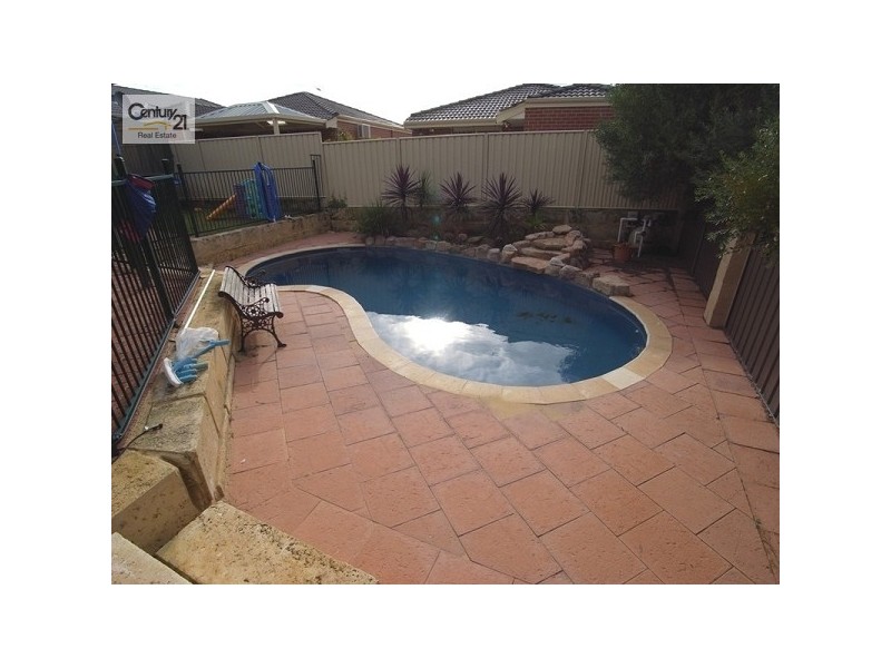 109 Roxburgh Circle, Kinross WA 6028