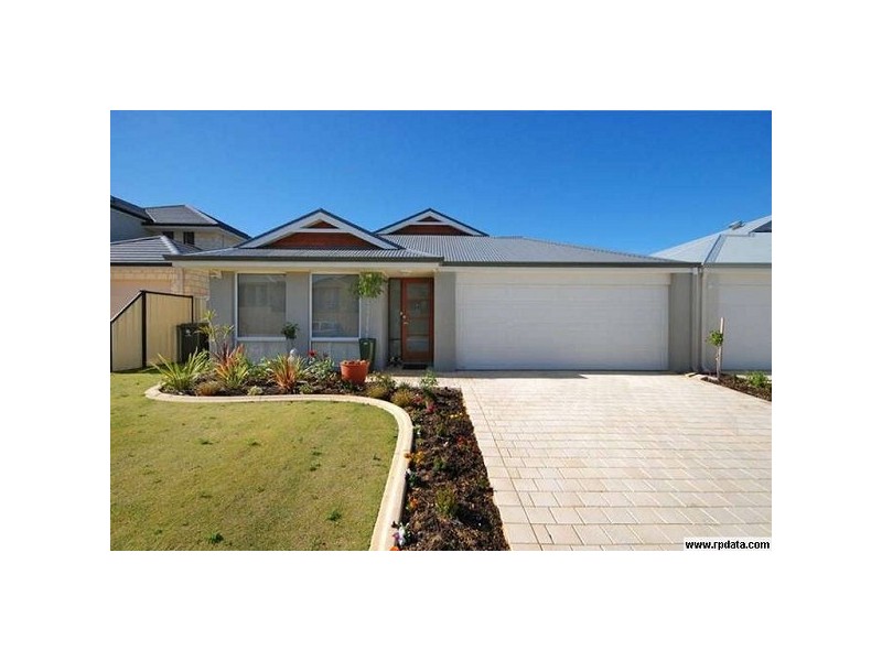 11 Myall Fairway, Clarkson WA 6030