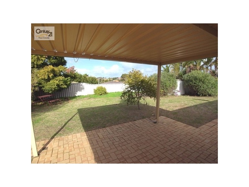 5 Chiba Retreat, Merriwa WA 6030
