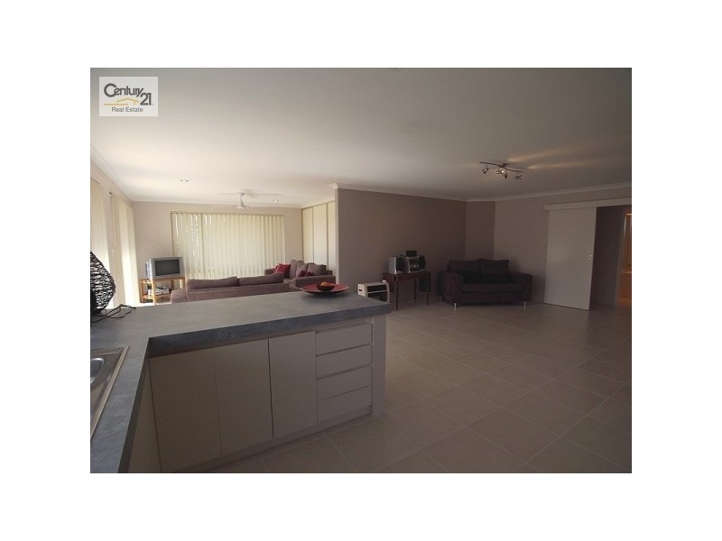 112 Kinross Drive, Kinross WA 6028