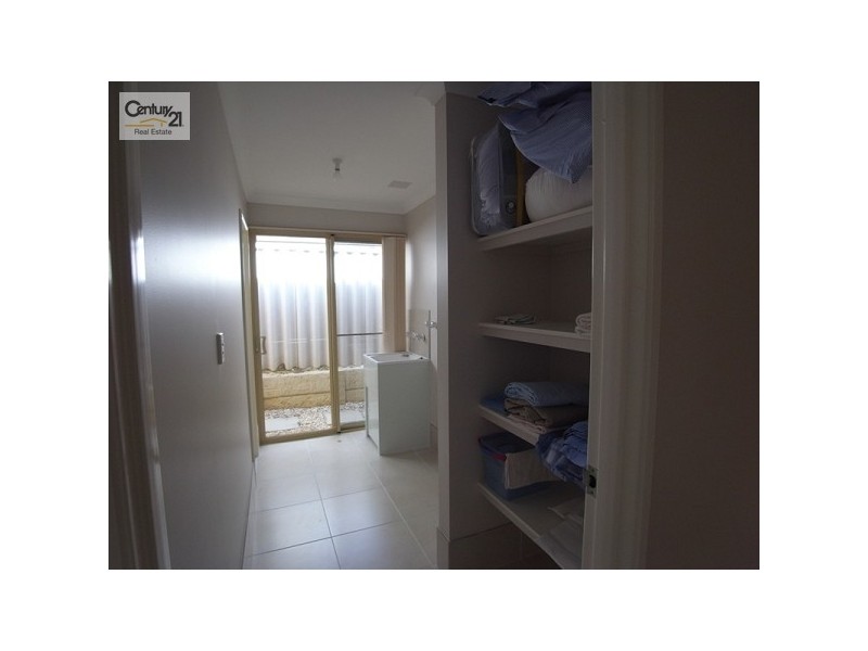 112 Kinross Drive, Kinross WA 6028