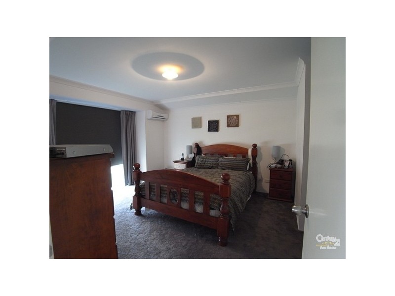 53 Sanctuary Gardens, Ridgewood WA 6030