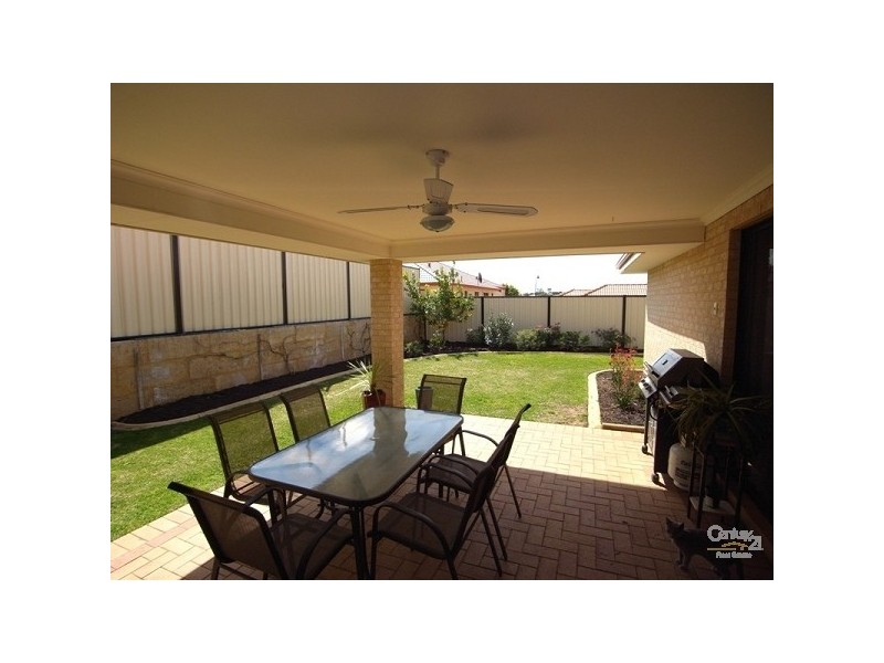 27 Polglase Fairway, Clarkson WA 6030