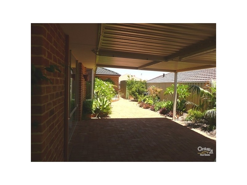 5 Shropshire Cresent, Butler WA 6036