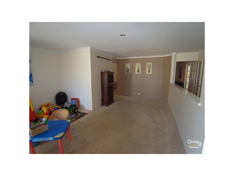 23 Kin Bay Entrance, Mindarie WA 6030