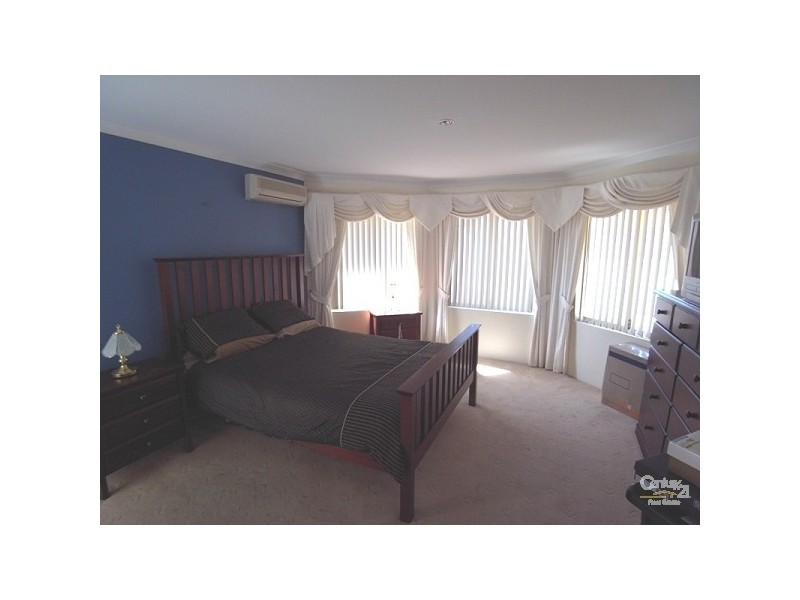 23 Kin Bay Entrance, Mindarie WA 6030