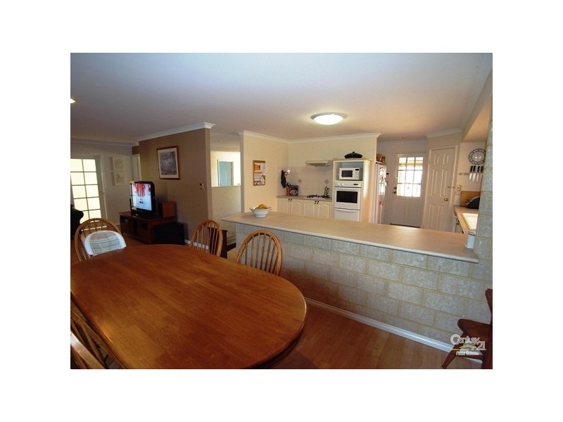 23 Kin Bay Entrance, Mindarie WA 6030