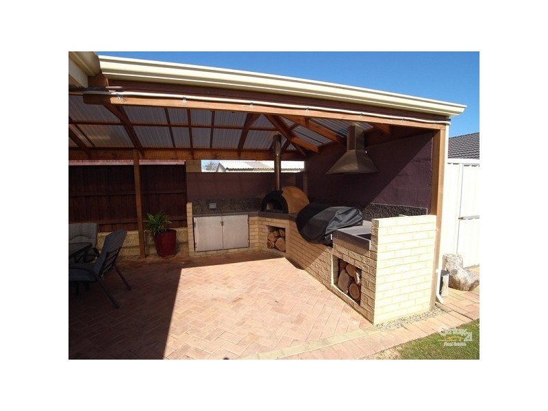 23 Kin Bay Entrance, Mindarie WA 6030