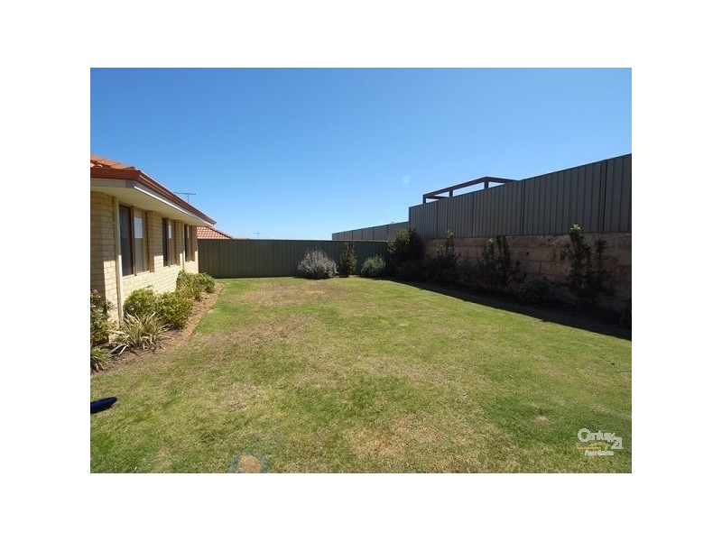 6 Grand Paradiso Parade, Merriwa WA 6030