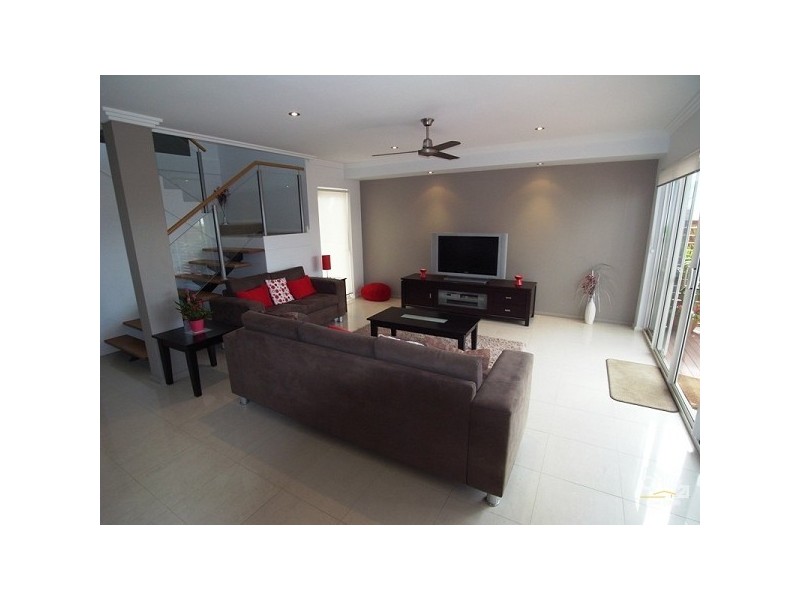 20 Ocean Falls Boulevard, Mindarie WA 6030