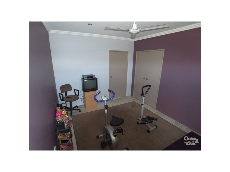 20 Ocean Falls Boulevard, Mindarie WA 6030