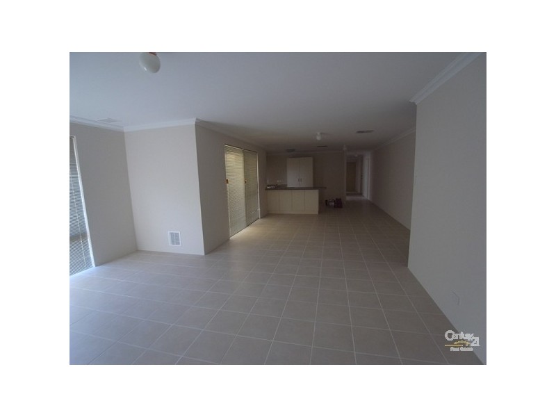 40 Accra Way, Quinns Rocks WA 6030