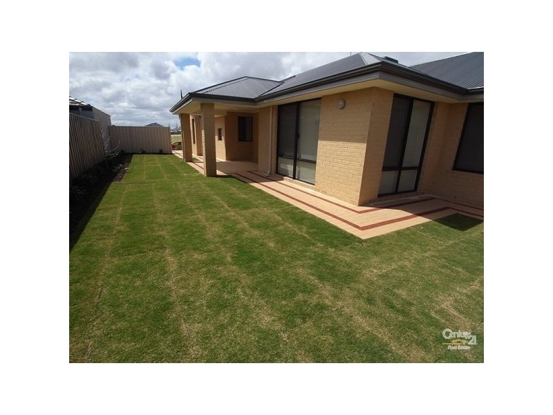 40 Accra Way, Quinns Rocks WA 6030