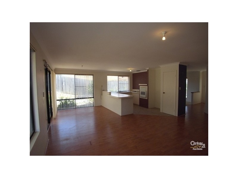 9 Tobin Hill, Clarkson WA 6030