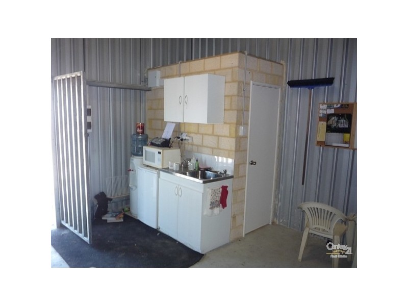 7/4 Warman Street, Neerabup WA 6031