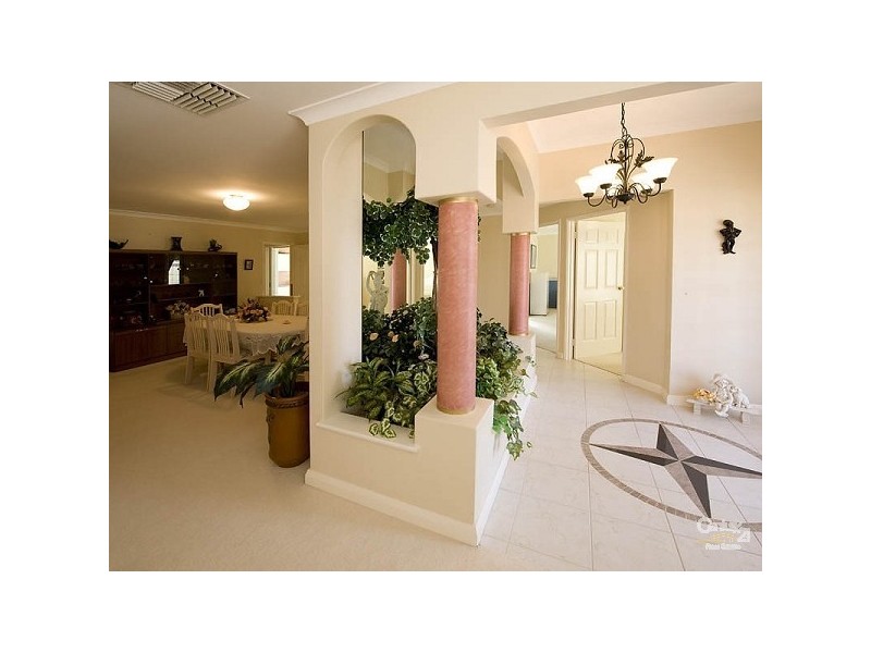 15 Rainham Avenue, Mindarie WA 6030