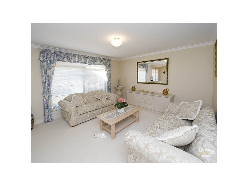 15 Rainham Avenue, Mindarie WA 6030