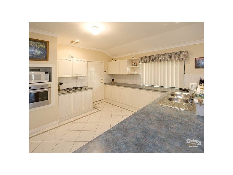 15 Rainham Avenue, Mindarie WA 6030